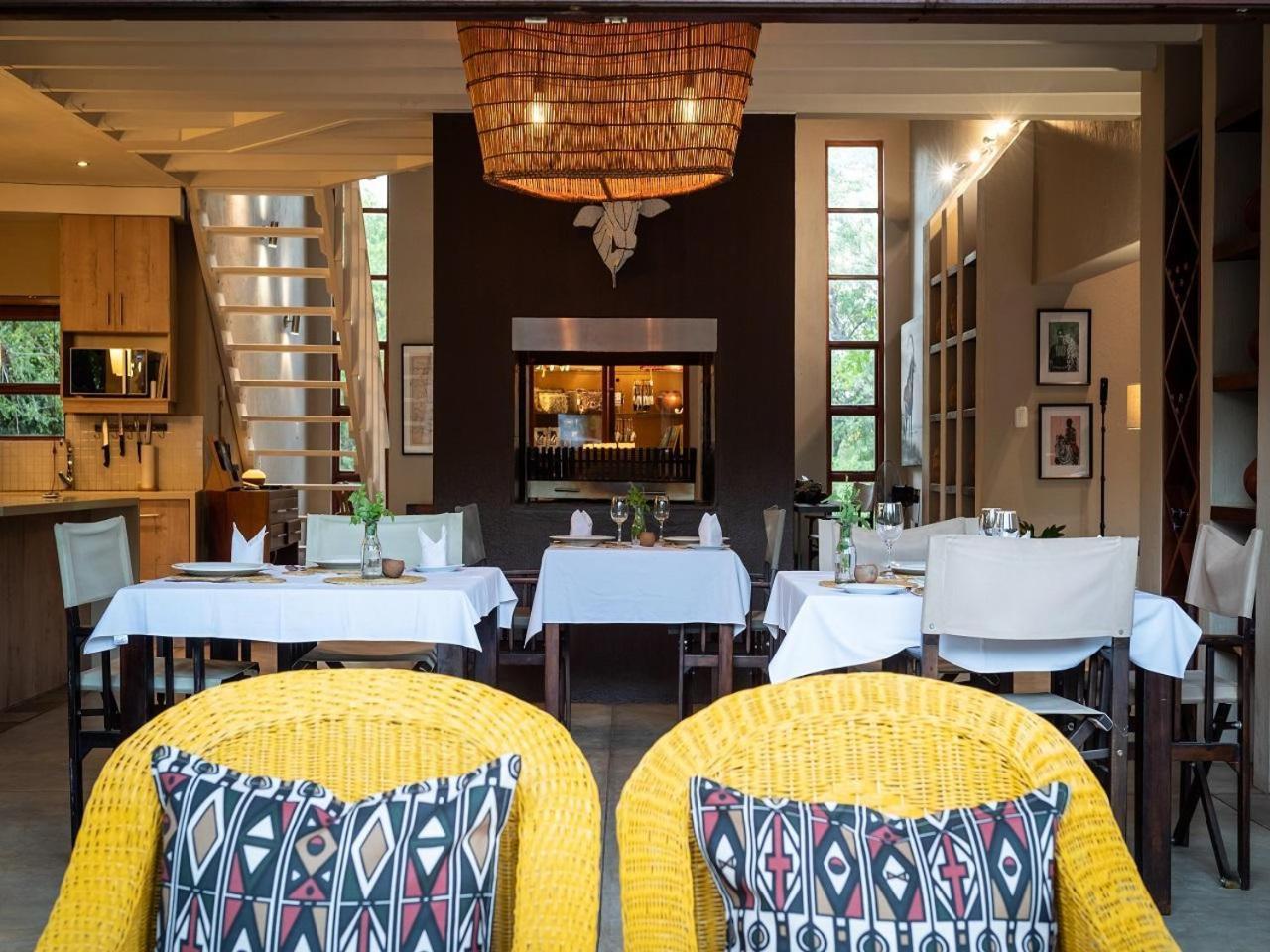 Ekhaya Bush Lodge Hoedspruit Extérieur photo